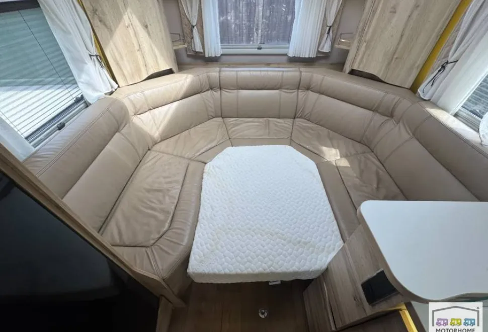 Le Voyageur  7.8 LU  2020