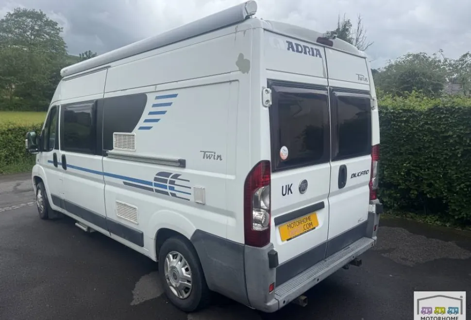 Adria Twin  2010