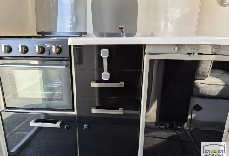 Romahome R40  2010