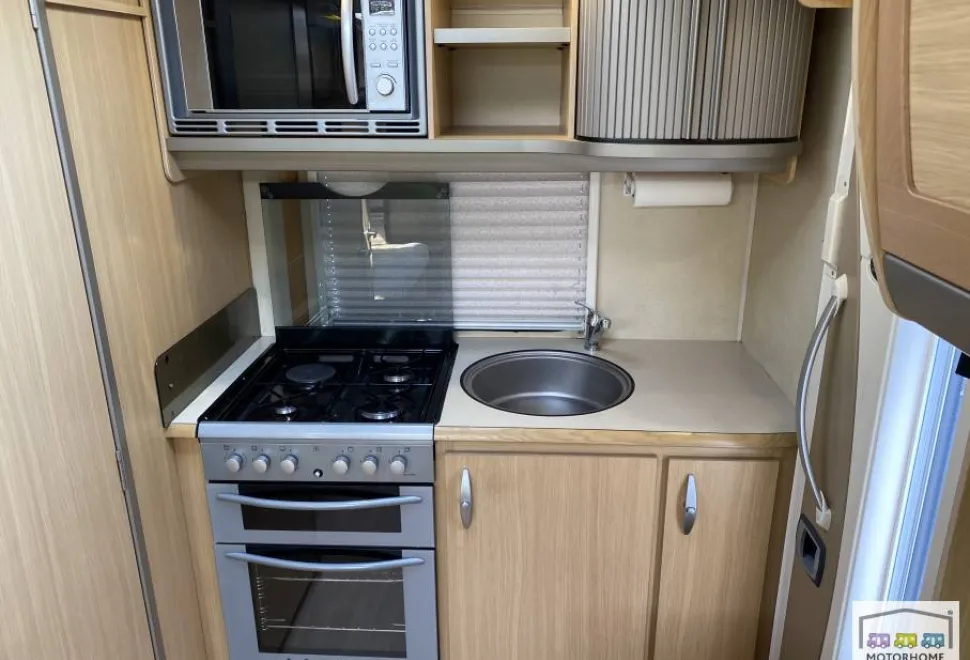 Bessacarr E630  2010