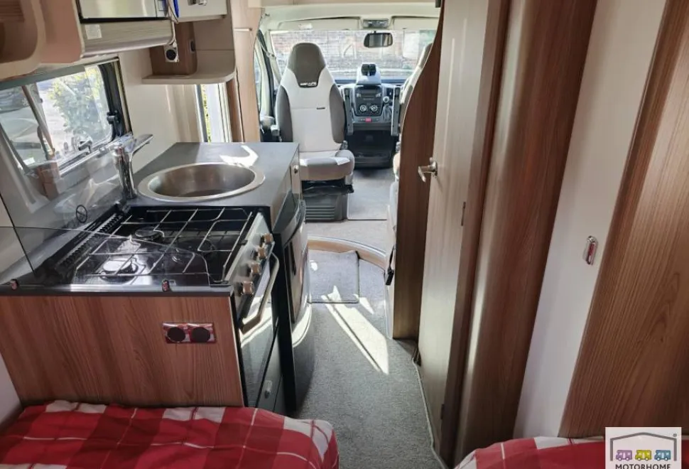 Swift Escape Compact C502 2021