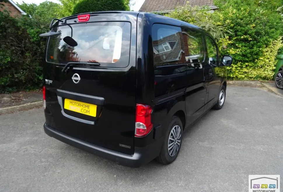 Nissan NV200  2021