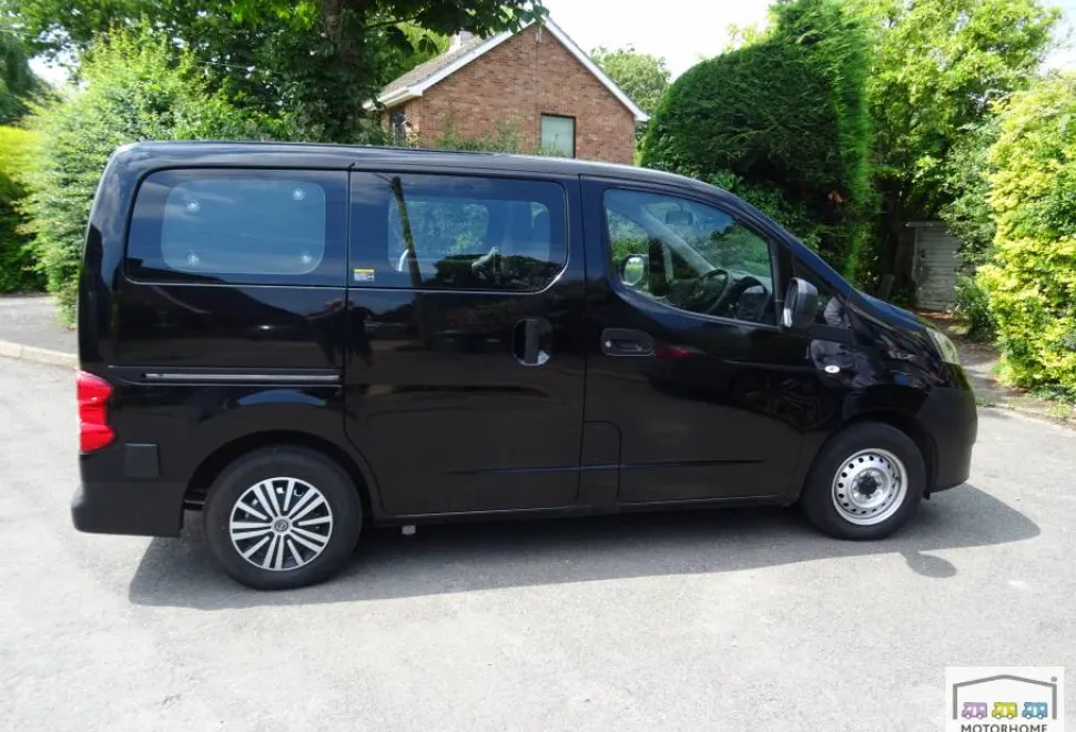Nissan NV200  2021