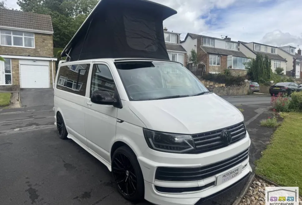 Volkswagen T6  2017