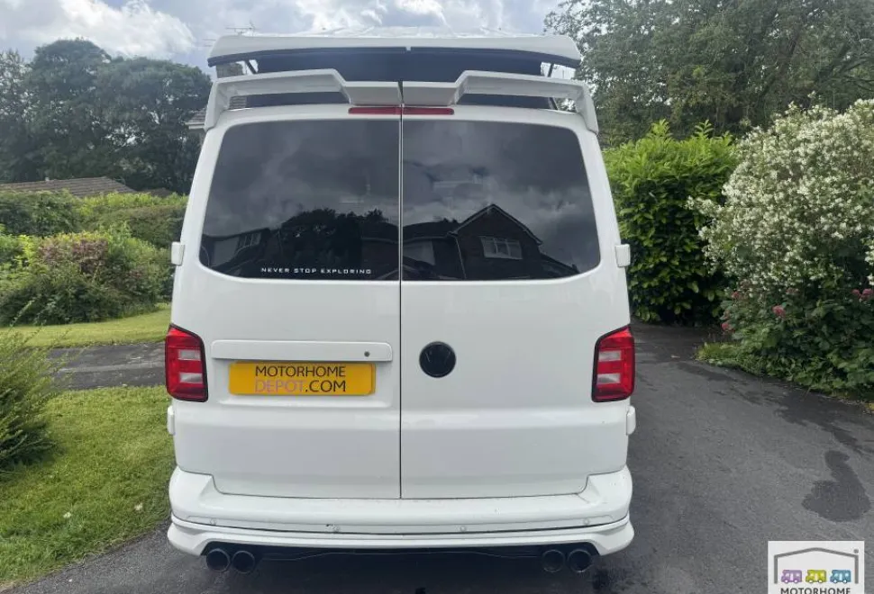 Volkswagen T6  2017