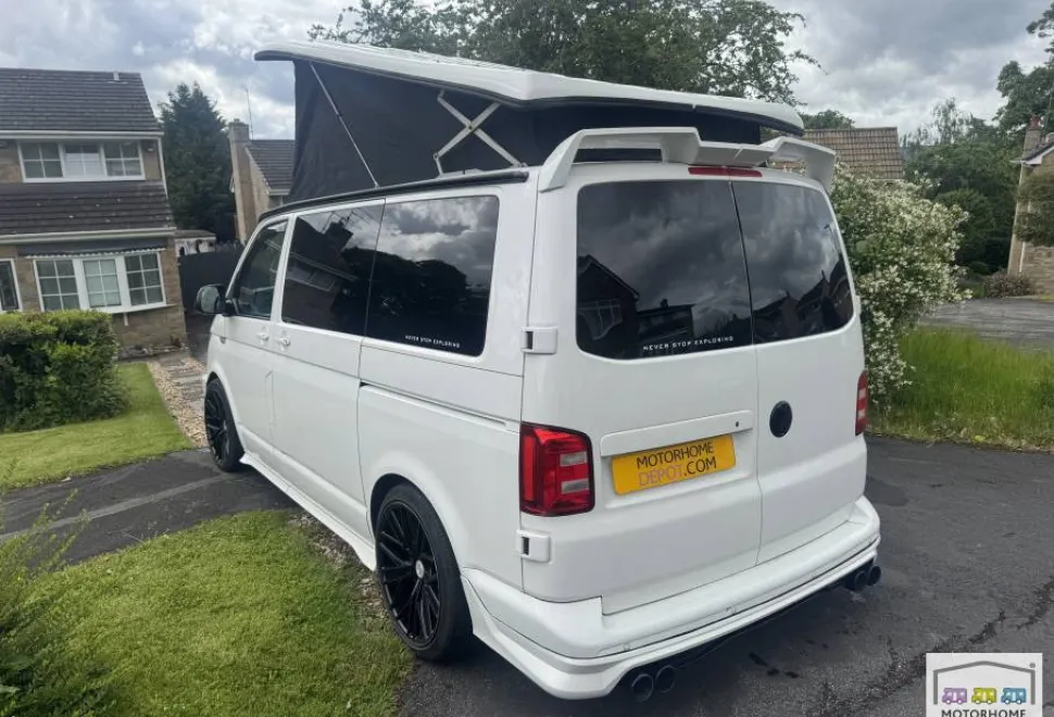 Volkswagen T6  2017