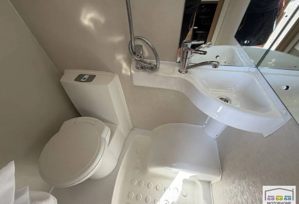 Elddis Autoquest  195 2015