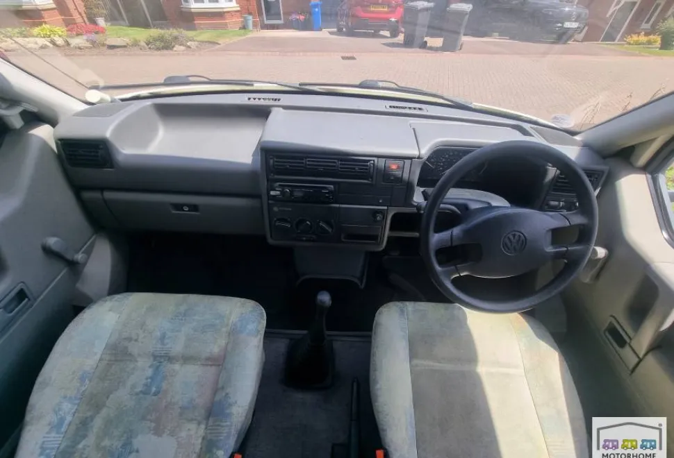 Volkswagen T4  1998