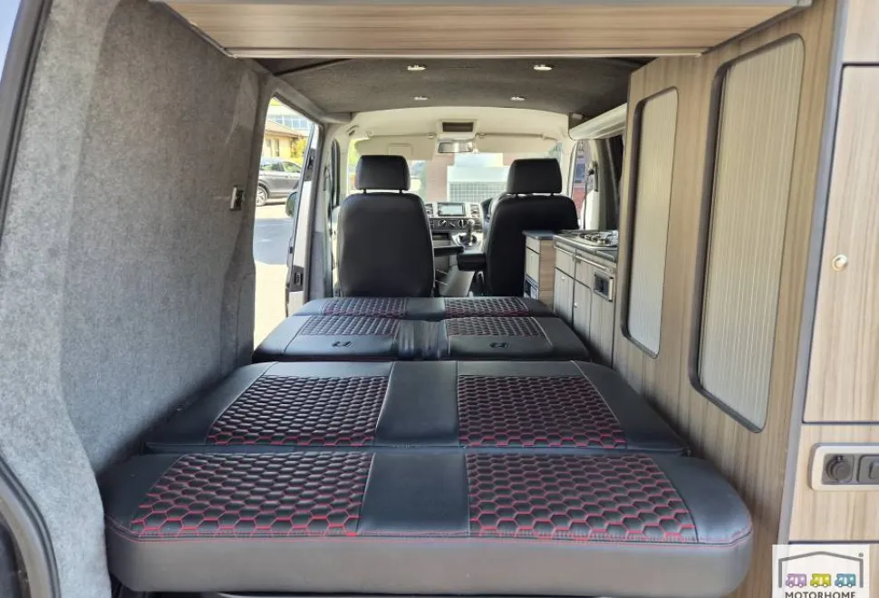Volkswagen T26  2013