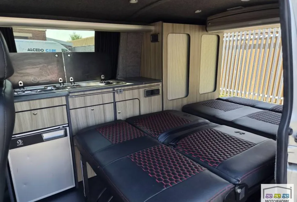 Volkswagen T26  2013