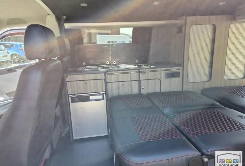 Volkswagen T26  2013
