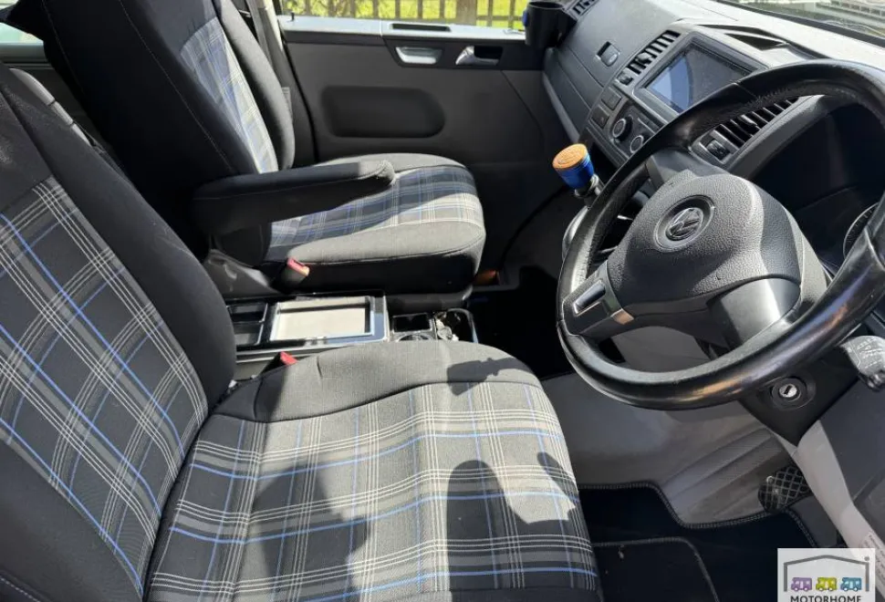 Volkswagen California  2012