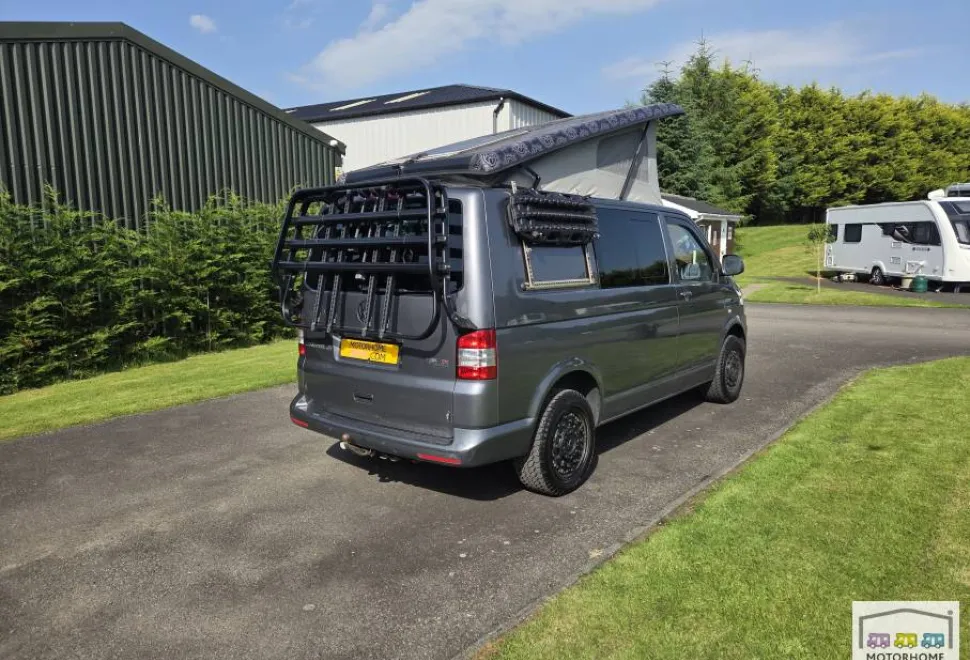 Volkswagen T30 Transporter Highline  2014
