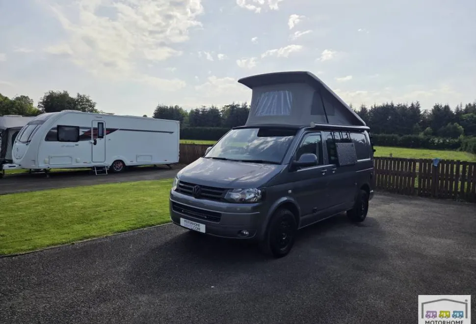 Volkswagen T30 Transporter Highline  2014