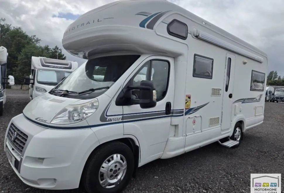 Auto-Trail Apache 725 SE 2009