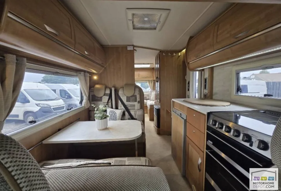 Auto-Trail Apache 725 SE 2009