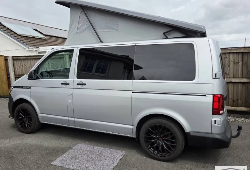 Volkswagen Campervan  2022