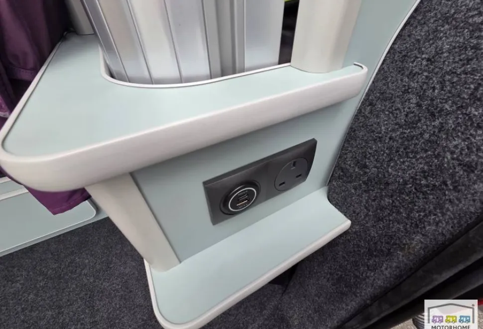 Volkswagen Campervan  2022
