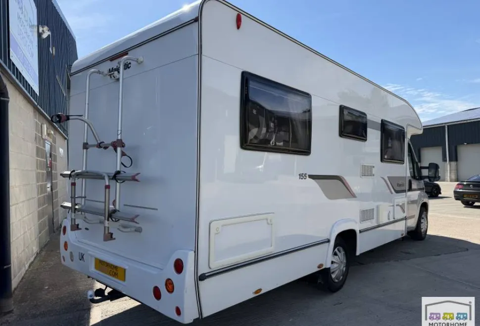 Elddis Majestic 155 2011