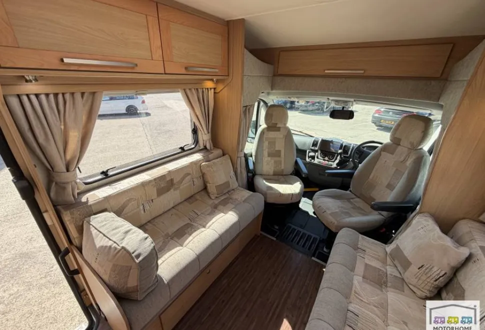 Elddis Majestic 155 2011