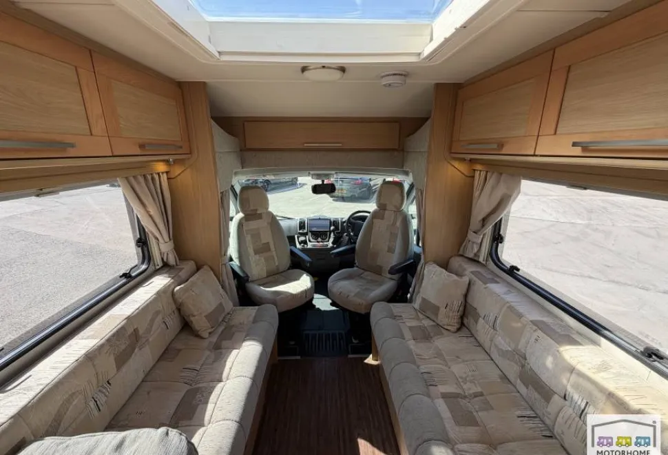 Elddis Majestic 155 2011
