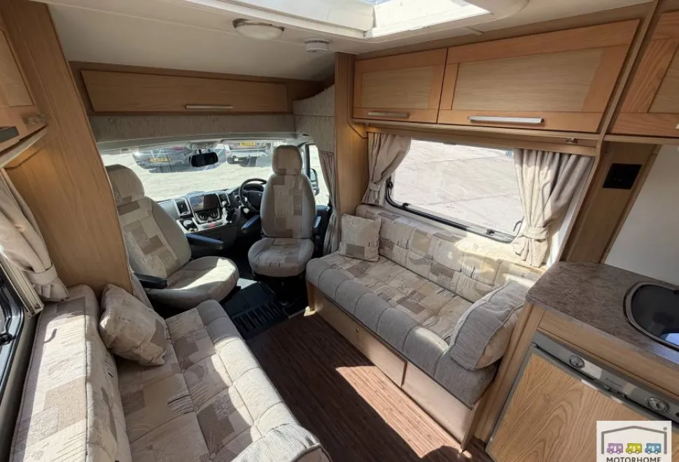 Elddis Majestic 155 2011