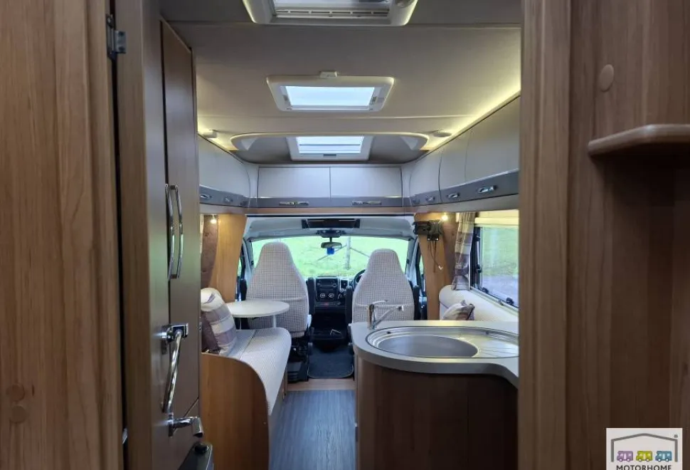 Auto-Trail Tracker RS 2017