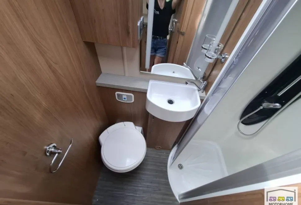Auto-Trail Tracker Eks Lo-Line 2016