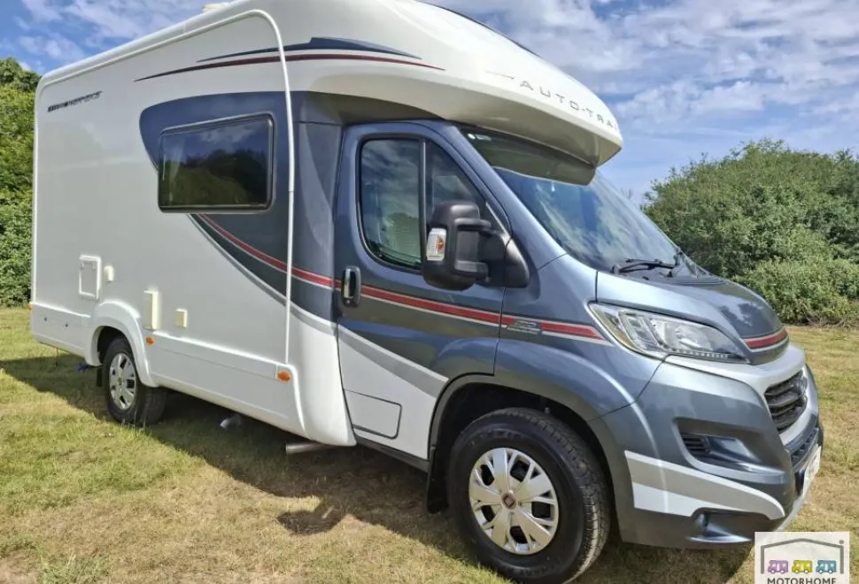 Auto-Trail Tracker Eks Lo-Line 2016