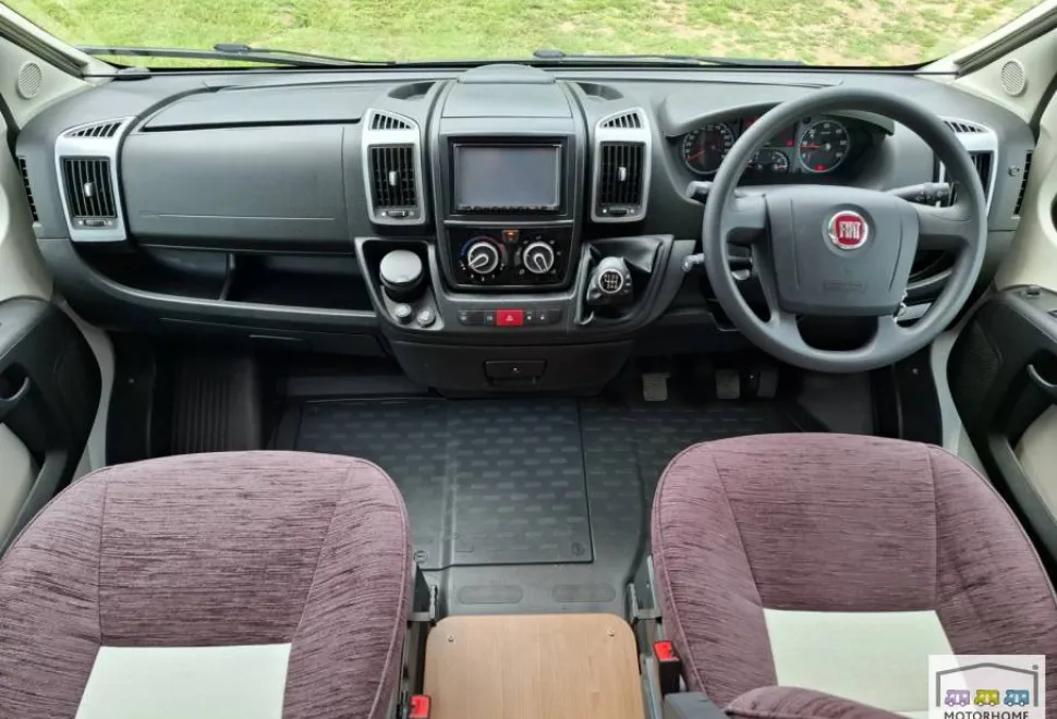 Auto-Trail Dakota  2013