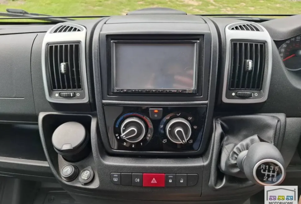 Auto-Trail Dakota  2013