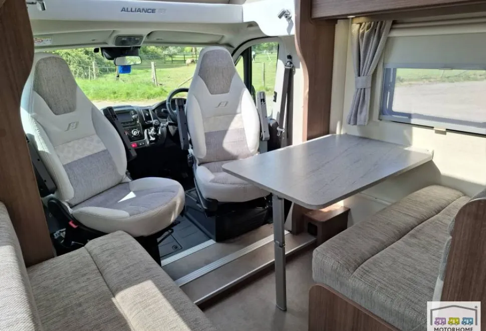 Bailey Alliance SE 76-4T  2020