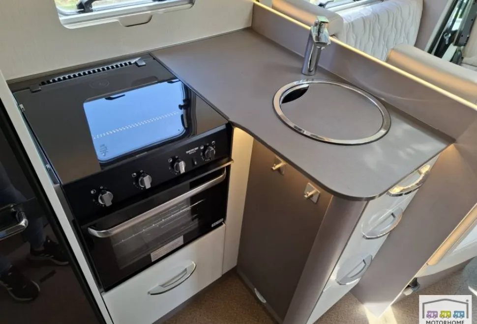 Burstner Lyseo 728G 2019