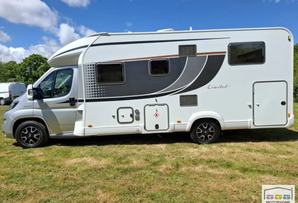 Burstner Lyseo 728G 2019