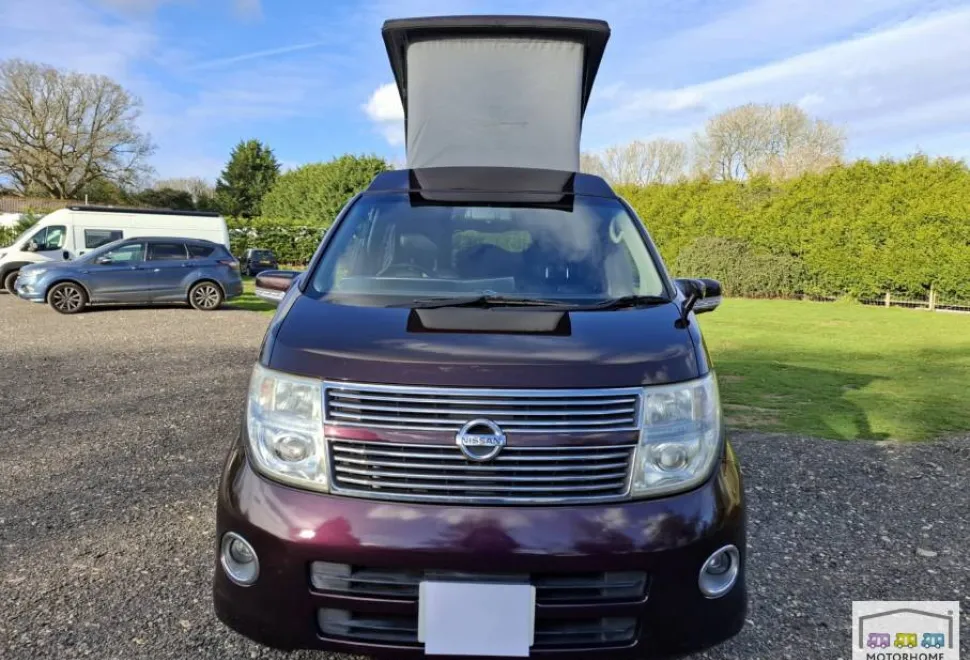 Nissan Elgrand Highway Star 2009
