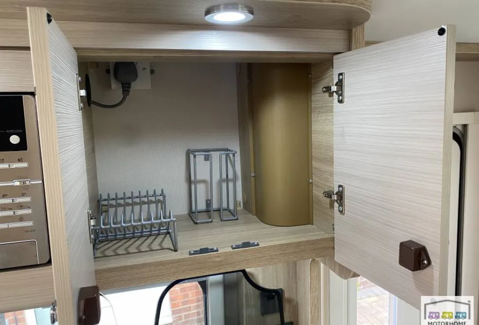Elddis Prestige 120 2018