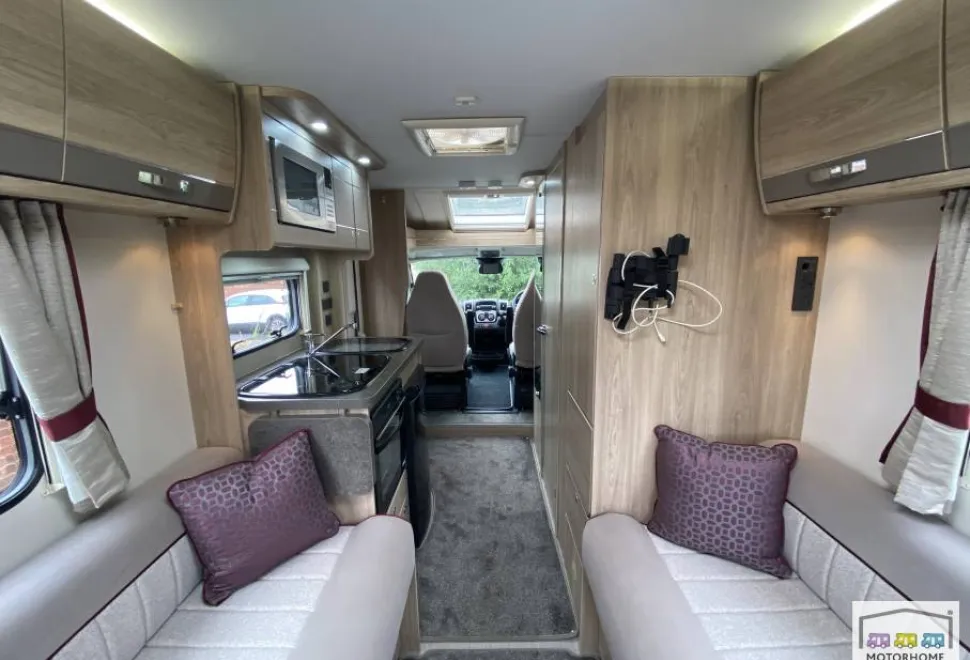 Elddis Prestige 120 2018