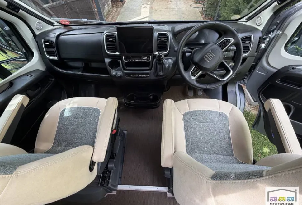 Malibu Compact   2026