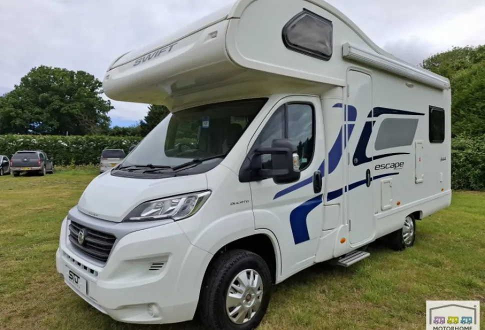 Swift Escape 644 2015