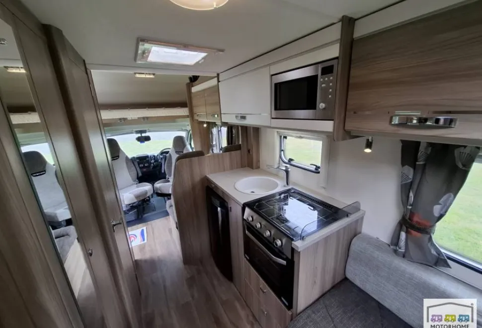 Swift Escape 644 2015