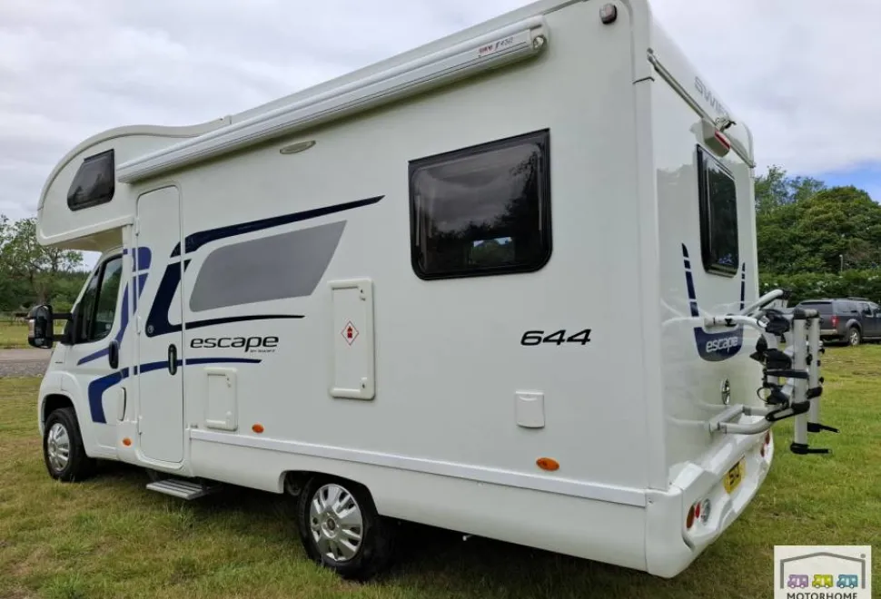 Swift Escape 644 2015