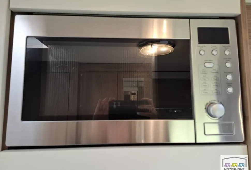 Swift Escape 644 2015