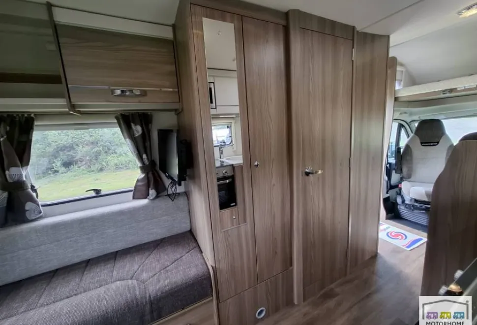 Swift Escape 644 2015