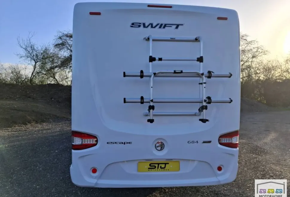 Swift Escape 684 2020