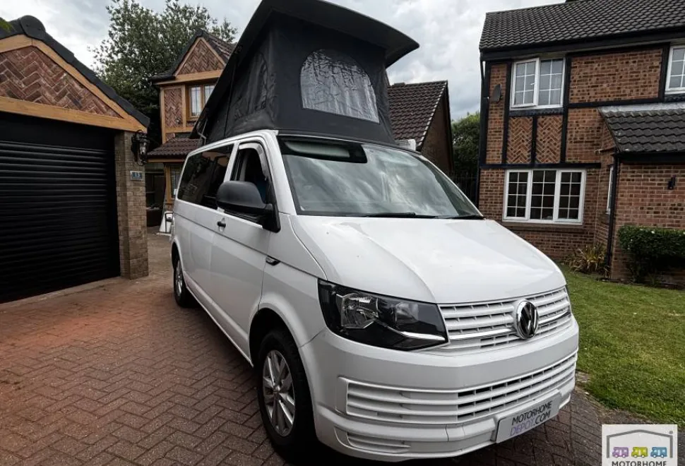 Volkswagen T28 S Line 2016