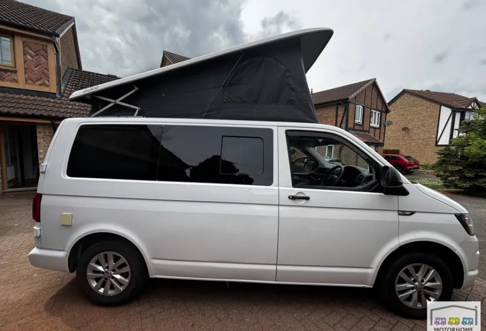 Volkswagen T28 S Line 2016