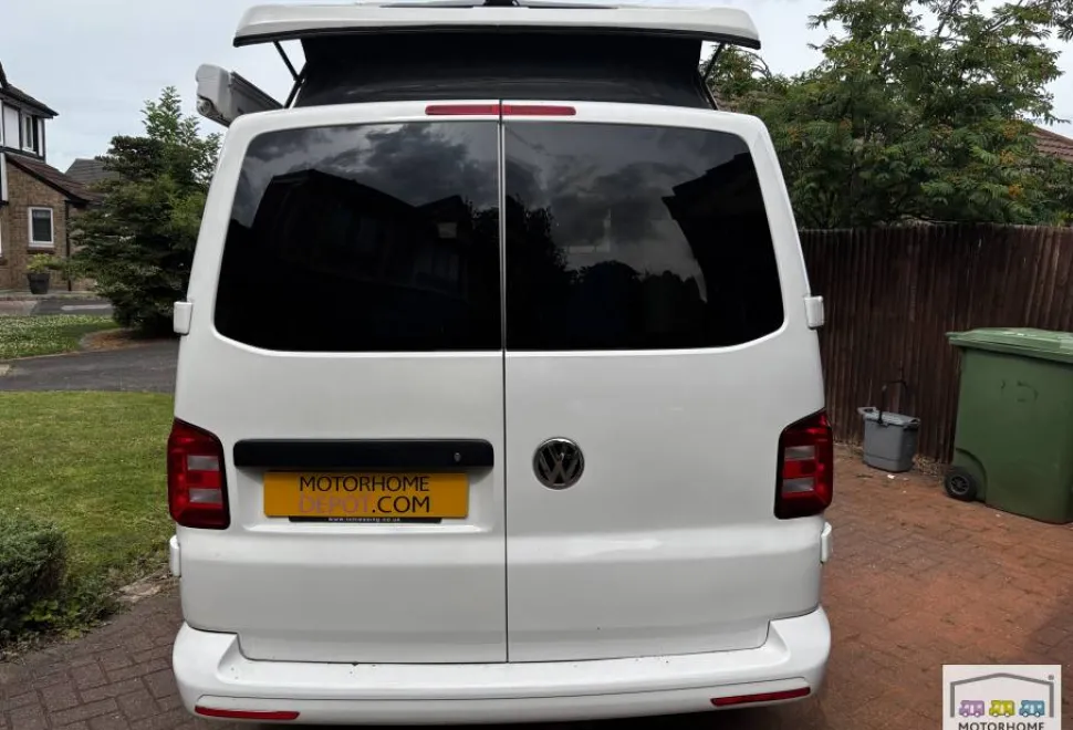 Volkswagen T28 S Line 2016