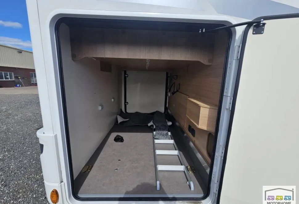 McLouis Fusion 379G  2024