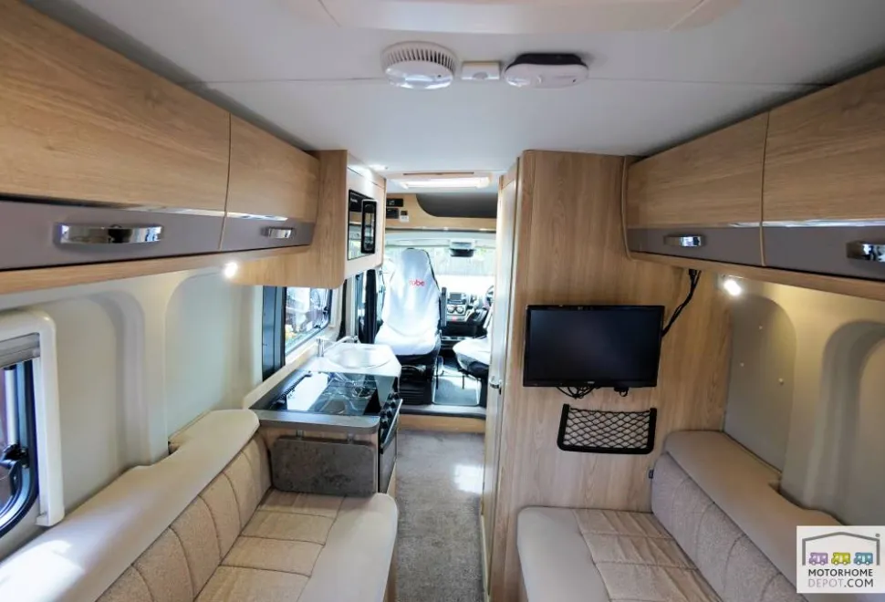 Elddis Autoquest  CV20 2019