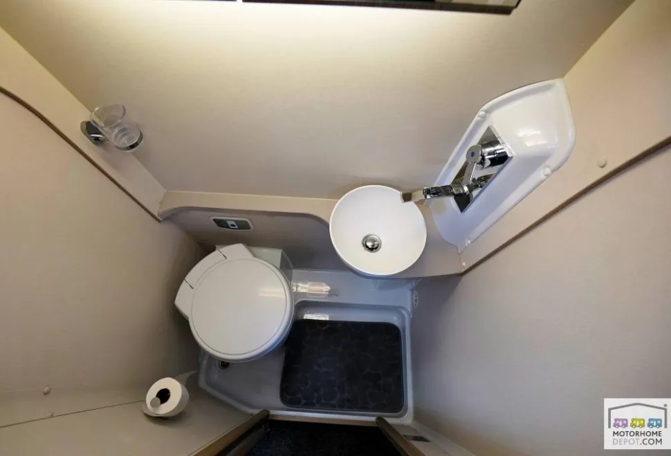 Elddis Autoquest  CV20 2019
